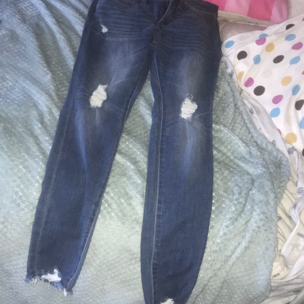 Jeans - Picture 2 of 3